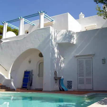 Villa Anacapri Sleeps 9 Pool Air Con Wifi *